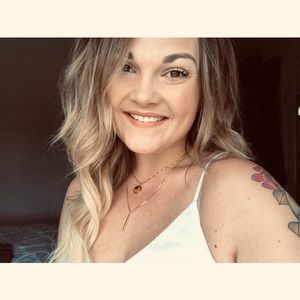 Meet your Posher, Kalie